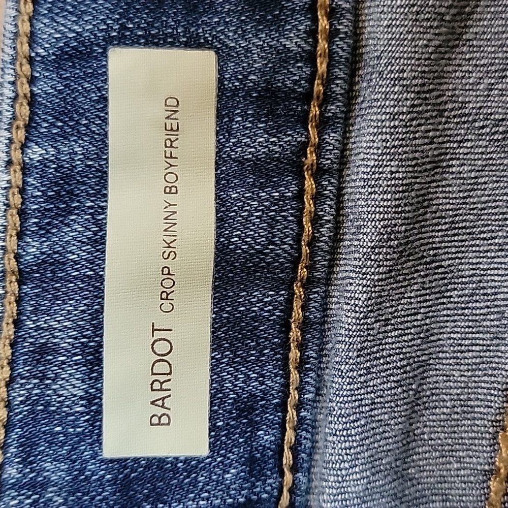 Kut from the Kloth Distressed BARDOT Crop Skinny Boyfriend Jeans Size 4 EUC - Picture 6 of 16